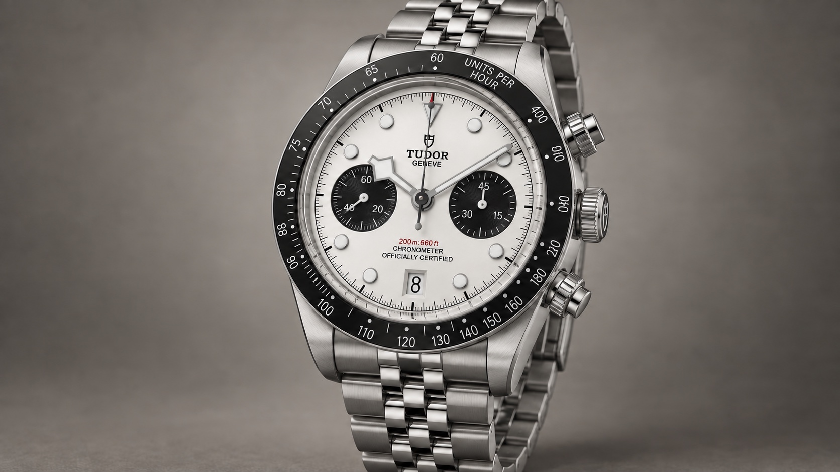 Illustration of the Tudor Black Bay Chrono panda dial M79360N-0014 on a five-link steel bracelet.